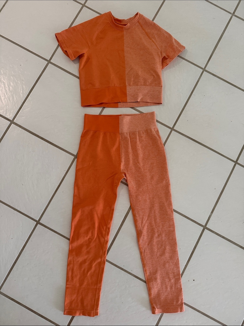 Prozis Two-Tone Orange Short Sleeve Top and Leggings Set